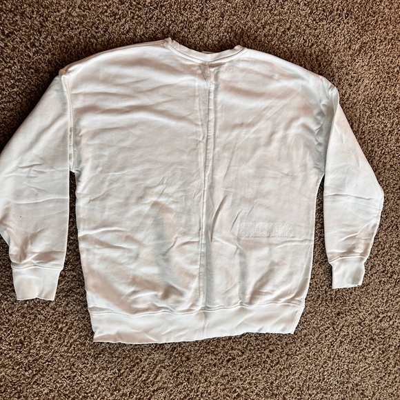 White Oversized Gymshark Crewneck - Picture 3 of 5